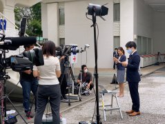 菅义伟击败另外两名候选人成功当选日本自民党总裁